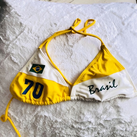 Brazil 7 Triangle Bikini Top - Picture 2 of 10